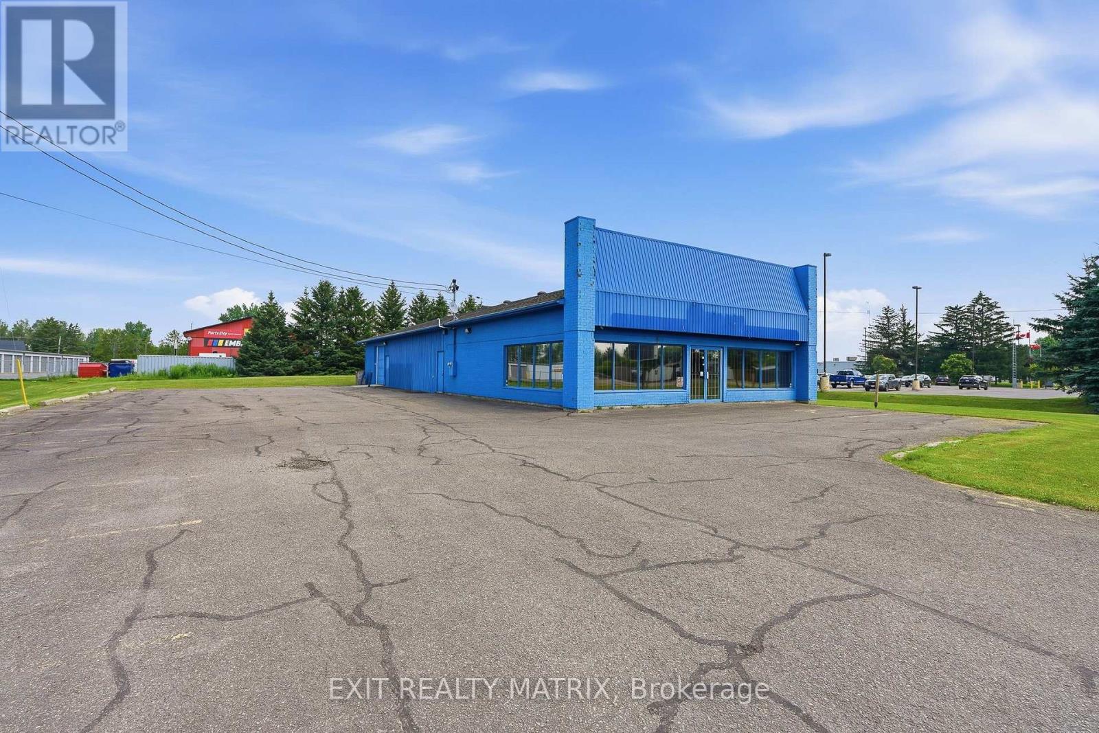 699 Notre Dame Road, Russell, Ontario K0A 1W0 - Photo 4 - X13561968