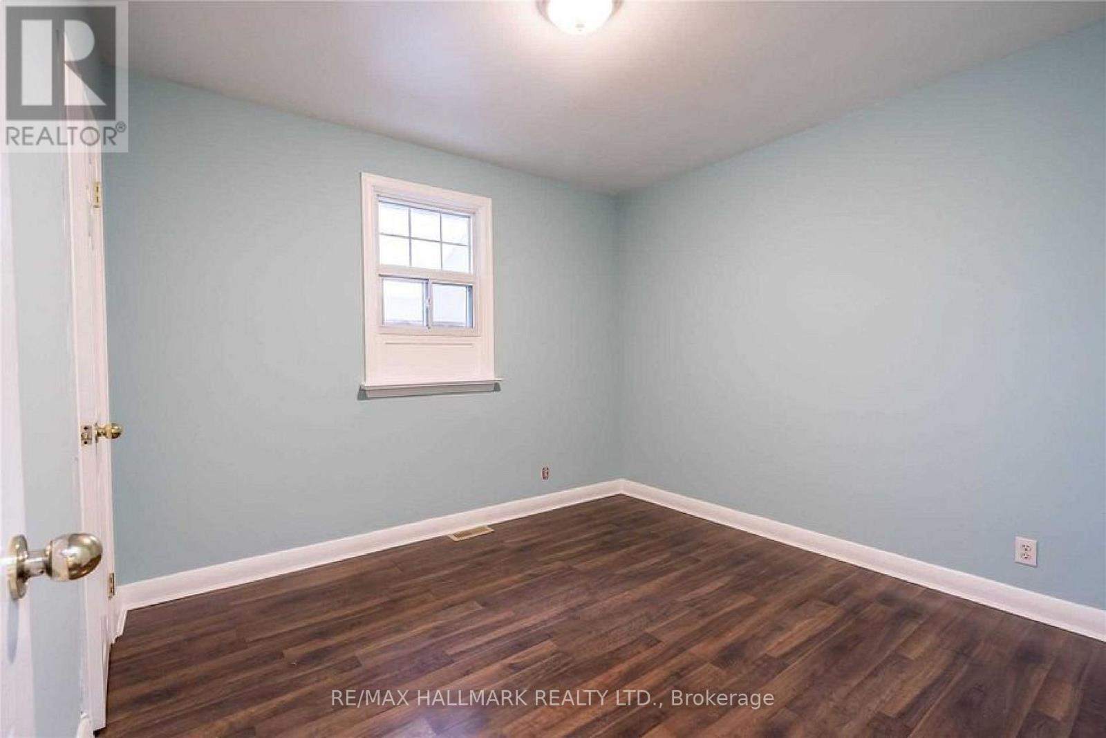 226 Lawrence Avenue, Richmond Hill (Harding), Ontario  L4C 1Z6 - Photo 10 - N13562048