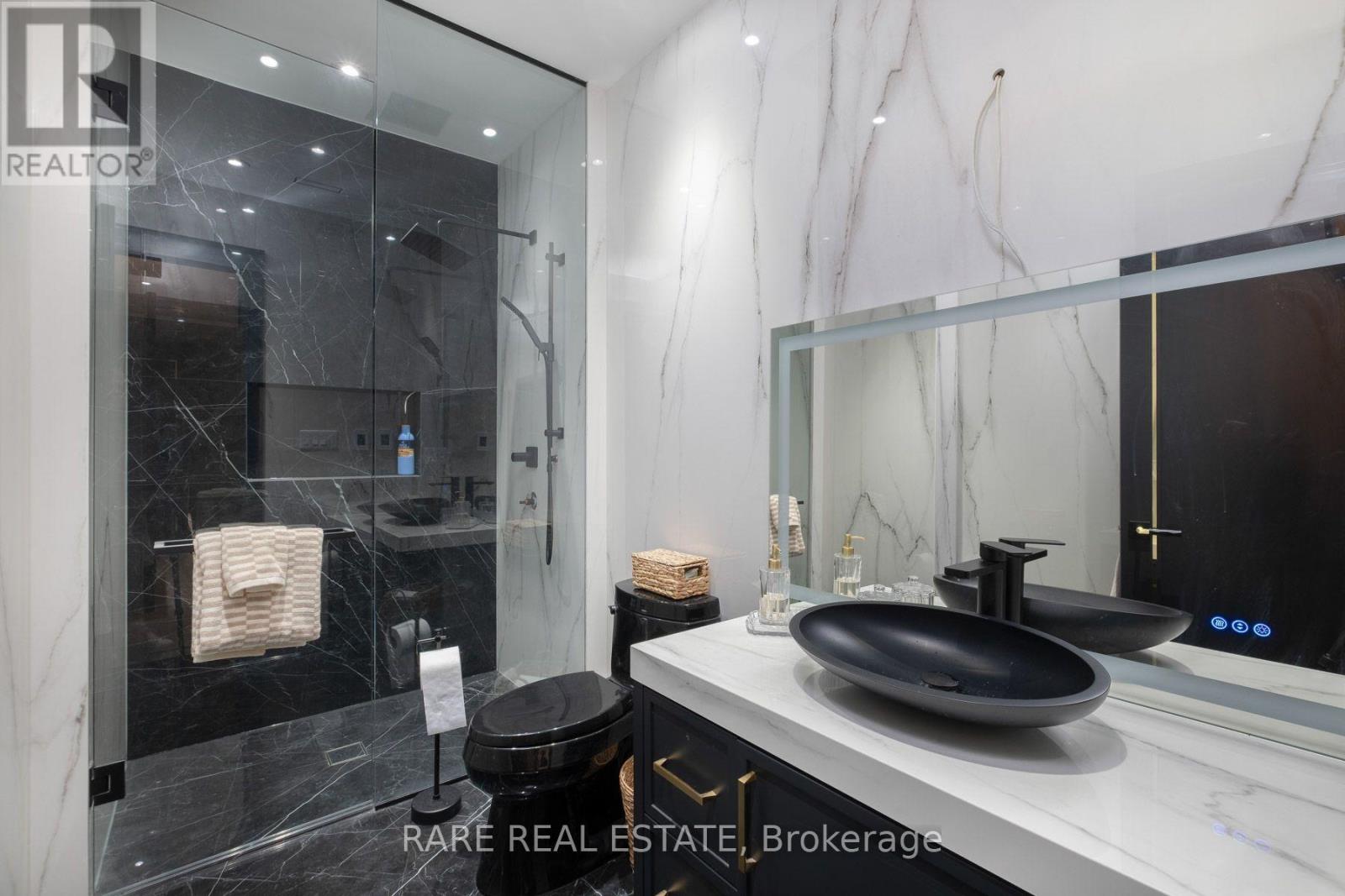 23 Valleyview Court, Vaughan, Ontario  L0J 1C0 - Photo 24 - N13562050