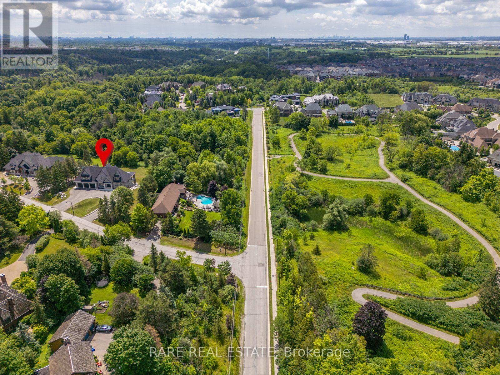 23 Valleyview Court, Vaughan, Ontario  L0J 1C0 - Photo 5 - N13562050