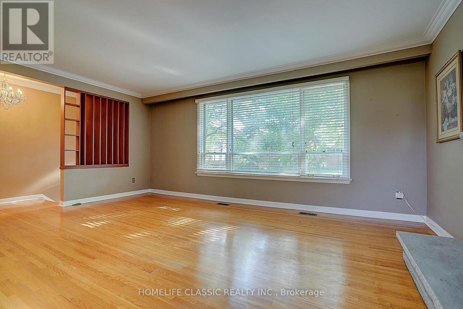267 Iredale Road, Richmond Hill (Mill Pond), Ontario  L4C 4R5 - Photo 5 - N13562074