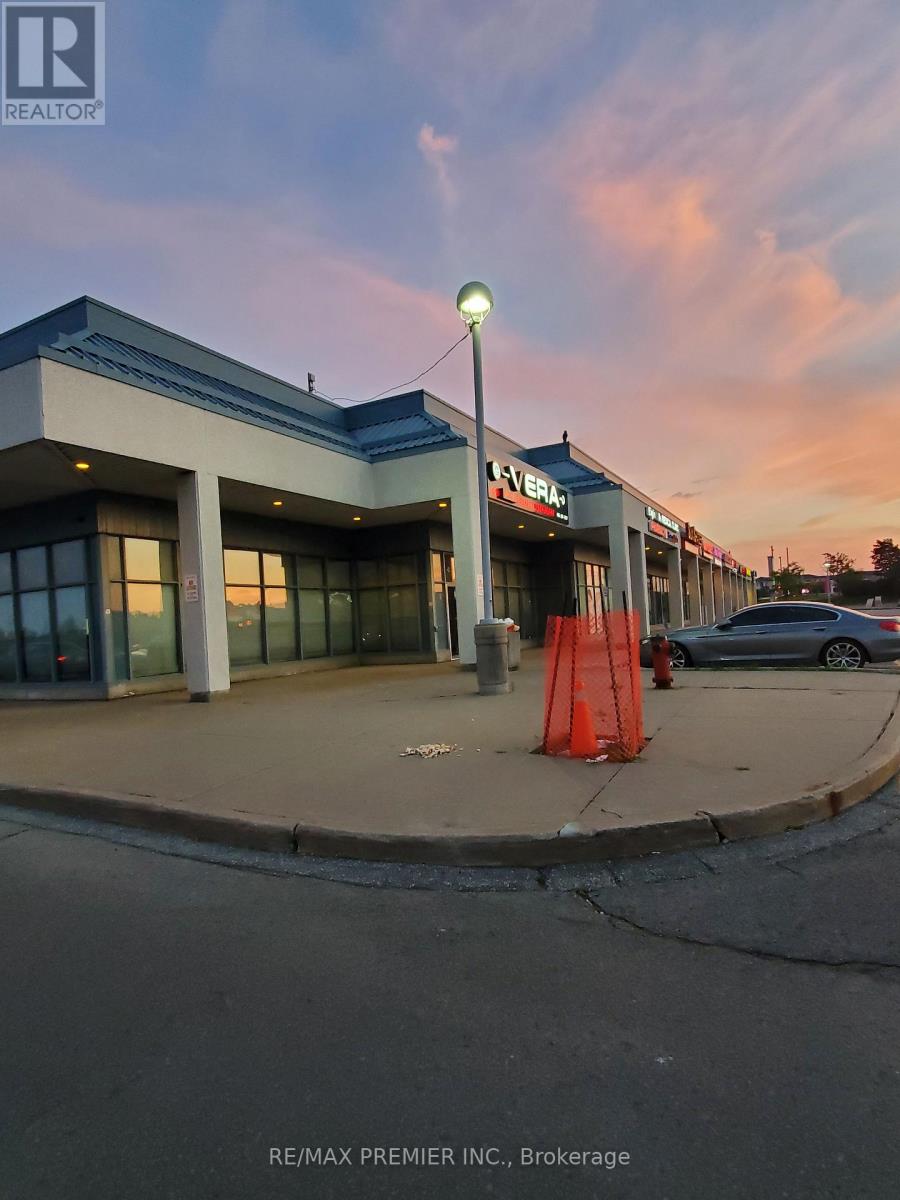 58 - 10909 Yonge Street, Richmond Hill (Devonsleigh), Ontario  L4C 3E3 - Photo 11 - N13562144