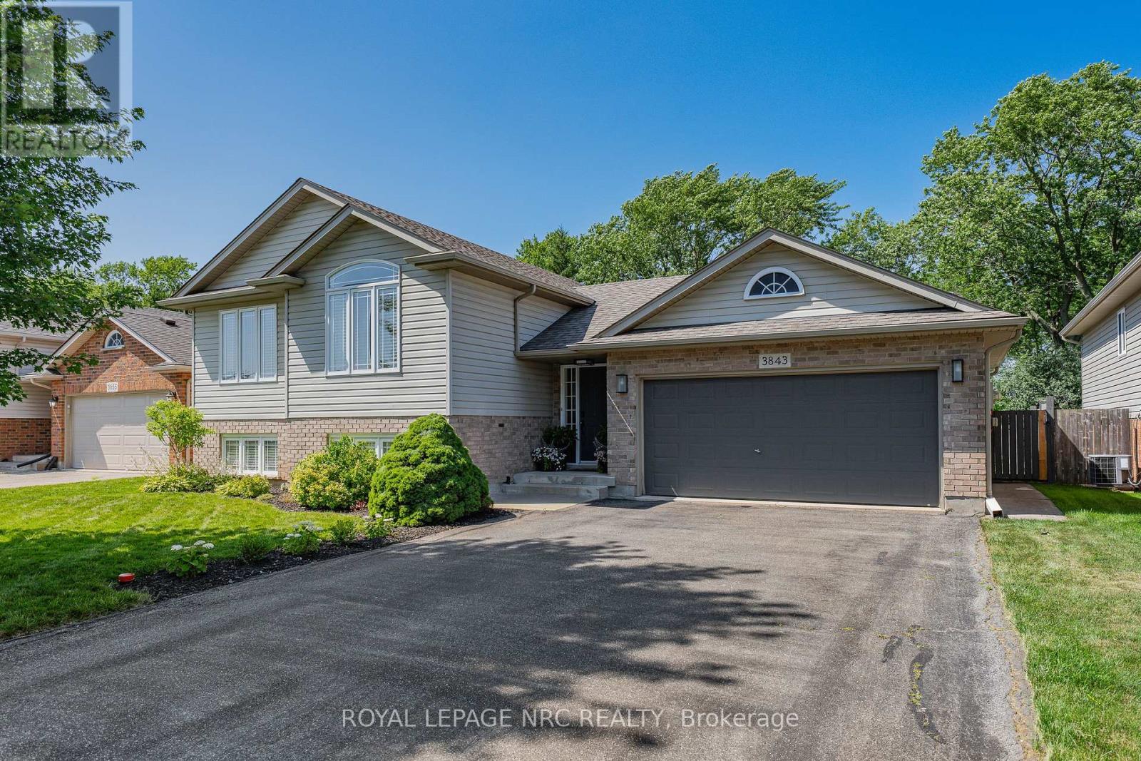 3843 WEINBRENNER ROAD, Niagara Falls (Chippawa)
