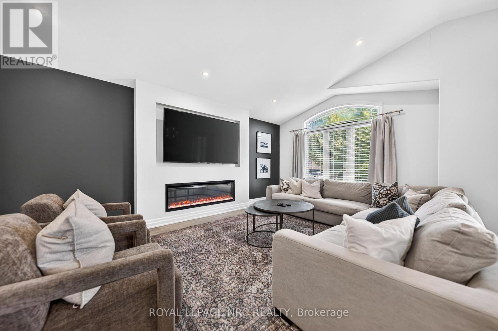 3843 Weinbrenner Road, Niagara Falls, Ontario  L2G 7Y1 - Photo 10 - X13562158