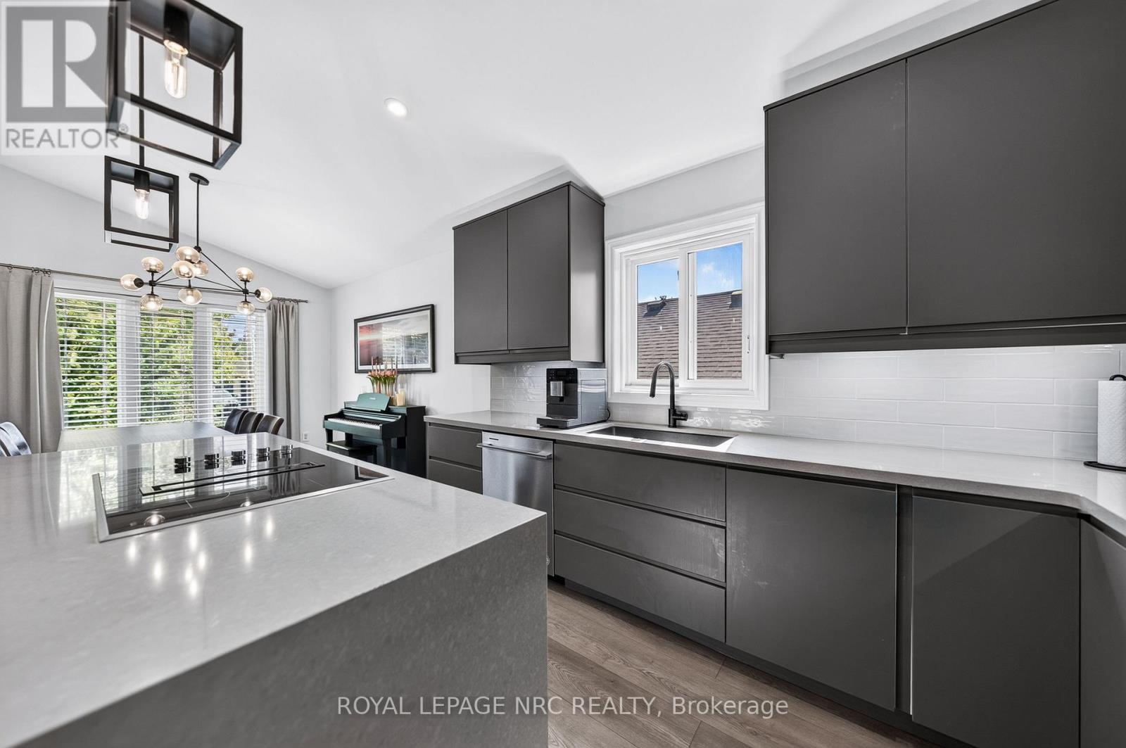 3843 Weinbrenner Road, Niagara Falls, Ontario  L2G 7Y1 - Photo 13 - X13562158