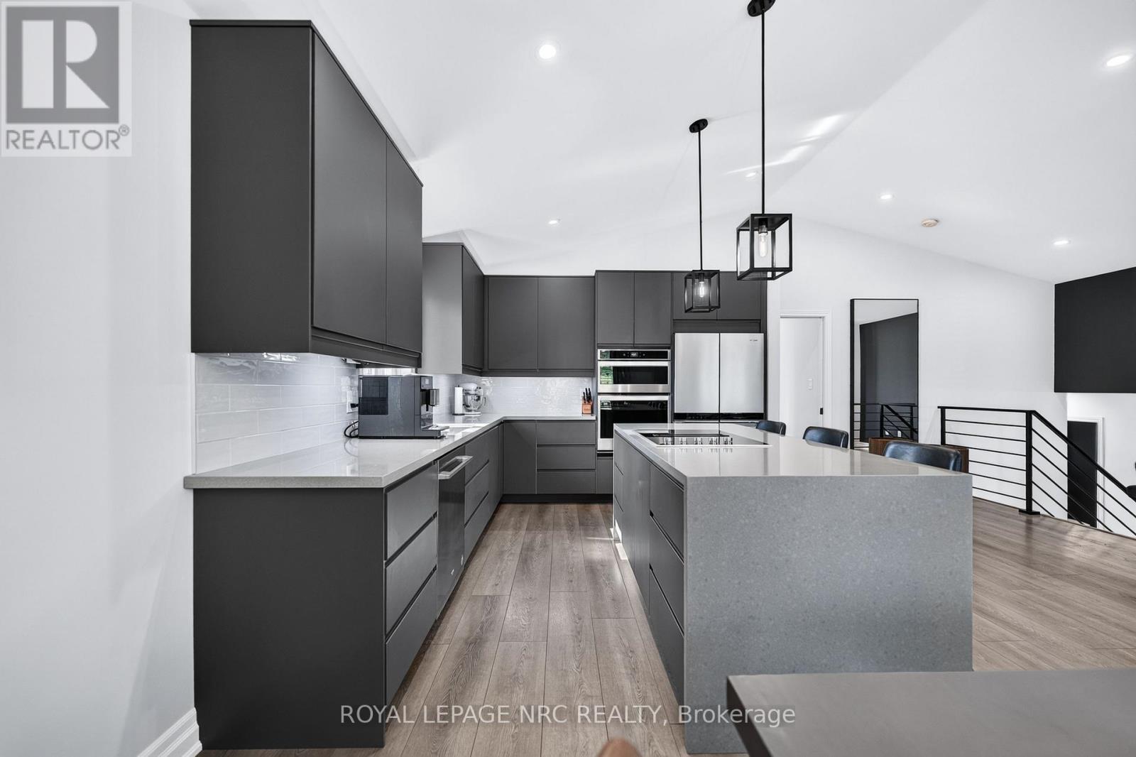 3843 Weinbrenner Road, Niagara Falls, Ontario  L2G 7Y1 - Photo 14 - X13562158