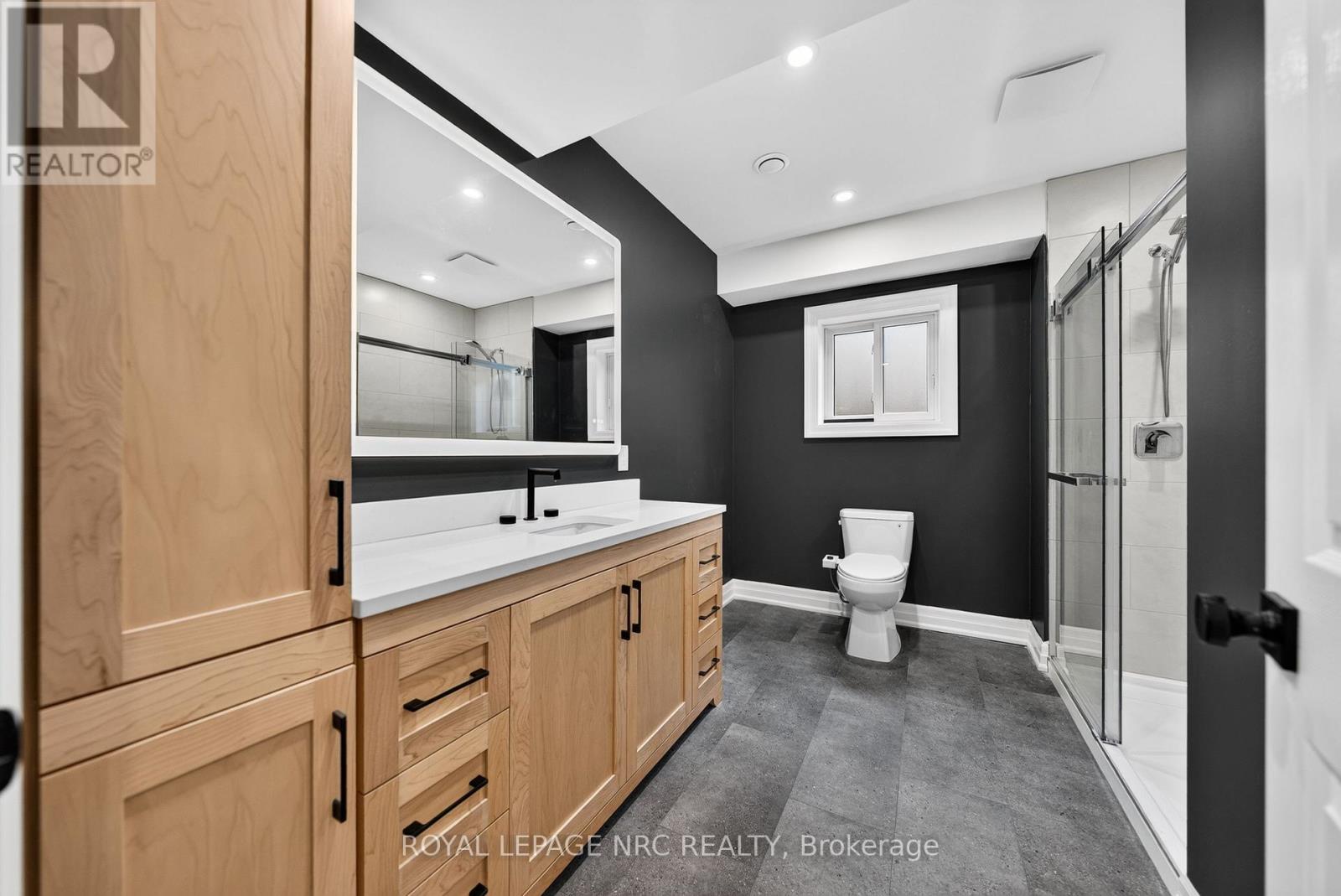 3843 Weinbrenner Road, Niagara Falls, Ontario  L2G 7Y1 - Photo 36 - X13562158