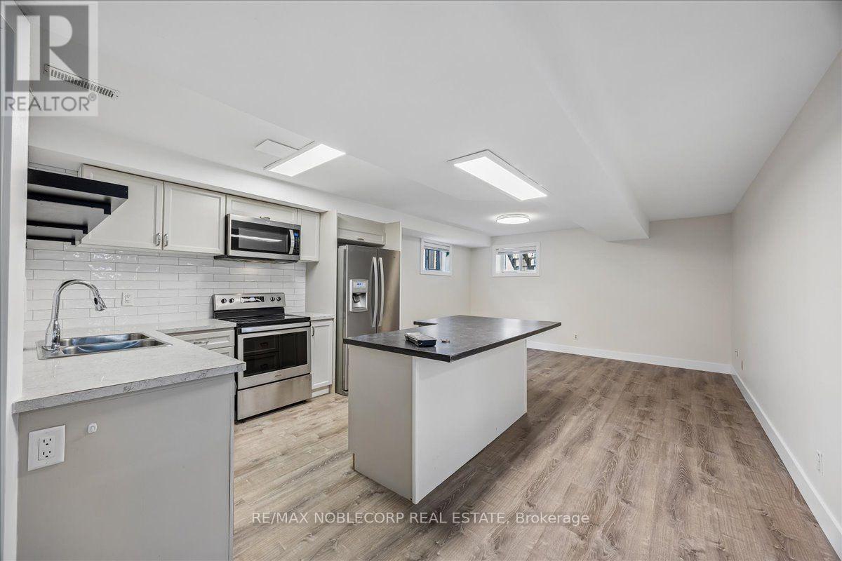 Lower - 210 Dunsmore Lane, Barrie, Ontario  L4M 6Z8 - Photo 3 - S13561958