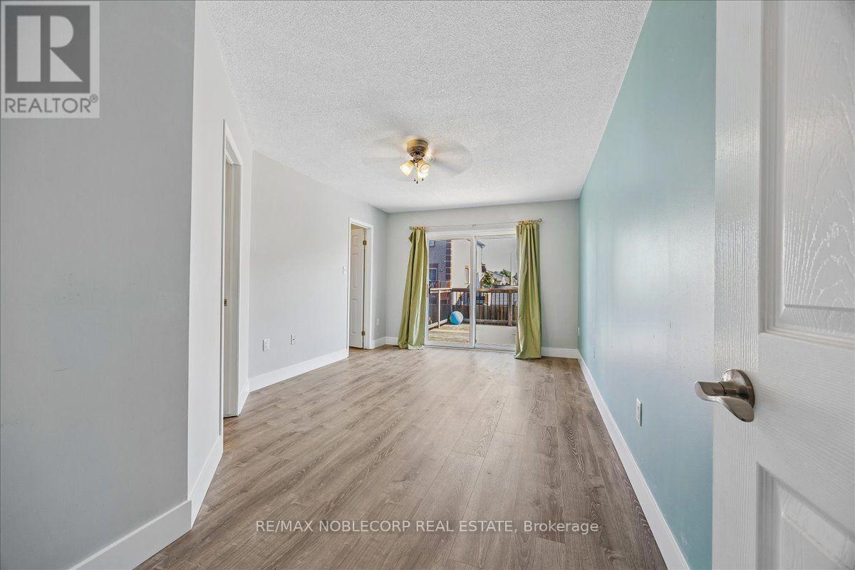 Main - 210 Dunsmore Lane, Barrie, Ontario L4M 6Z8 - Photo 8 - S13561962