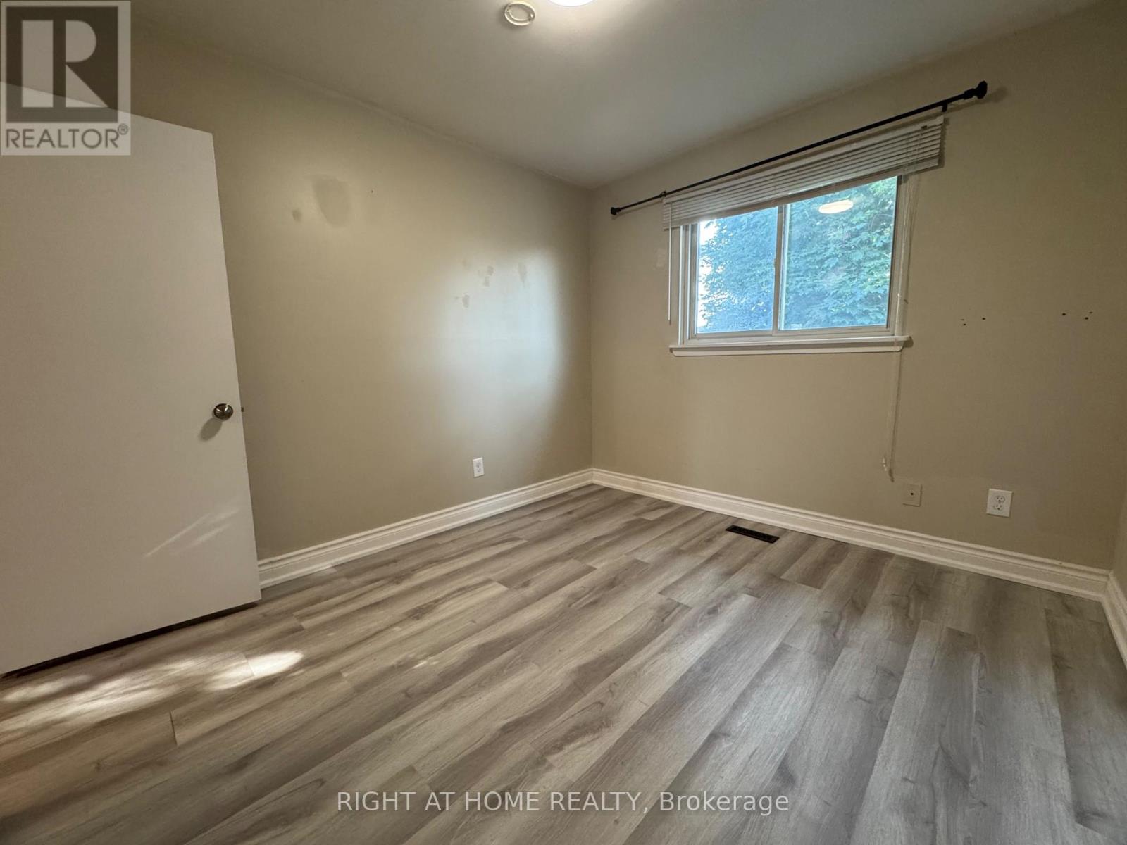 1358 Tremblay Street, Oshawa, Ontario  L1J 3X5 - Photo 47 - E13558162