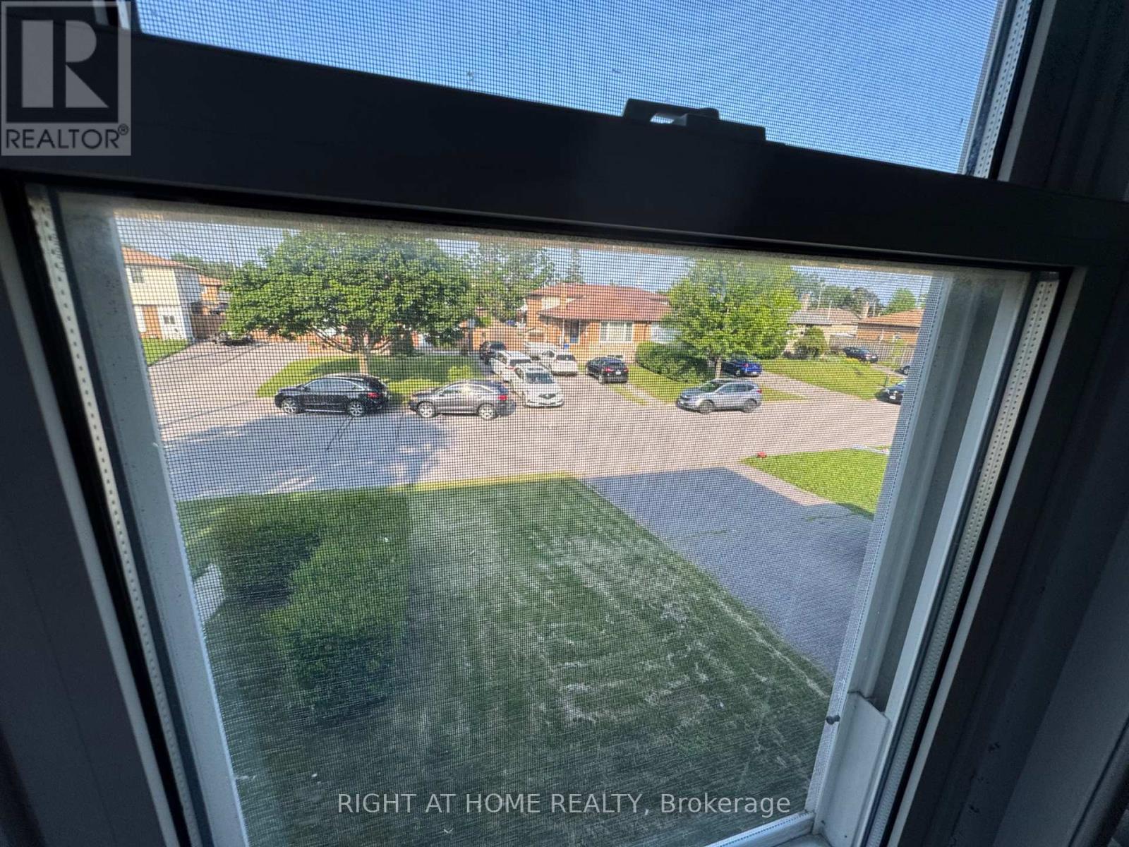 1358 Tremblay Street, Oshawa, Ontario  L1J 3X5 - Photo 40 - E13558162