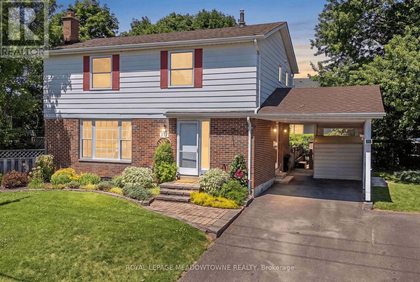 377 DELREX BOULEVARD, Halton Hills (Georgetown)