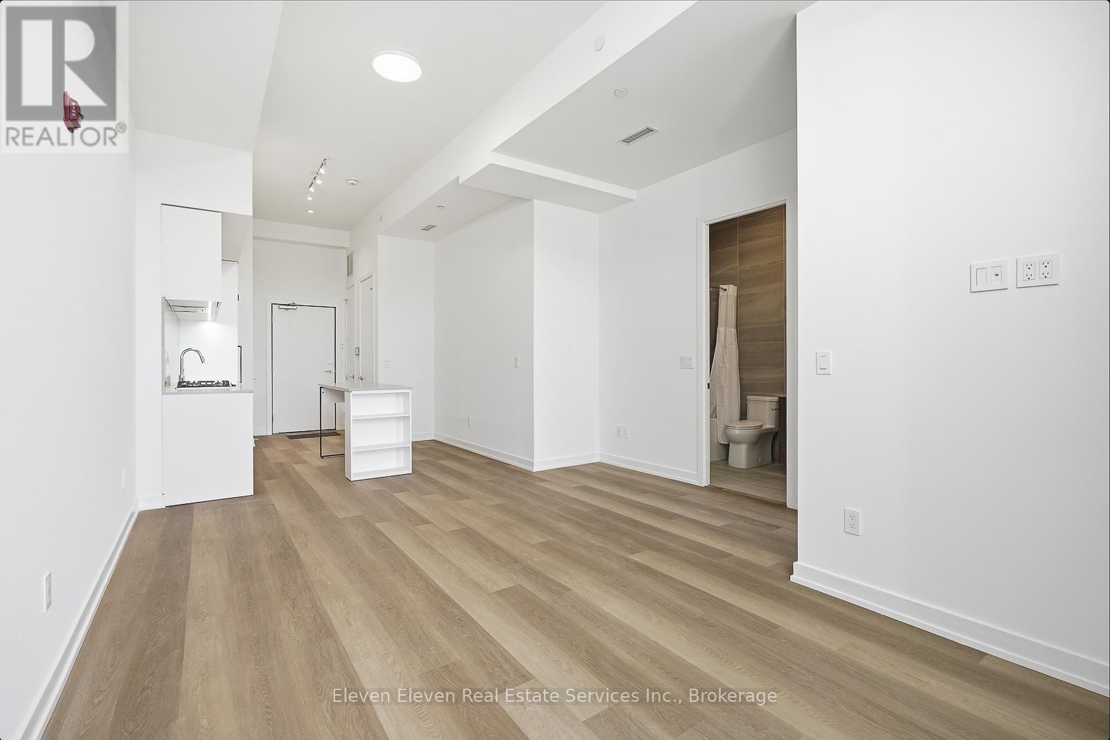 404 - 722 Marlee Avenue, Toronto, Ontario  M6B 3J7 - Photo 10 - W13561996