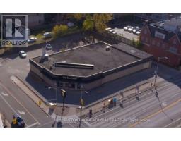 104 KERR STREET, Oakville, Ontario