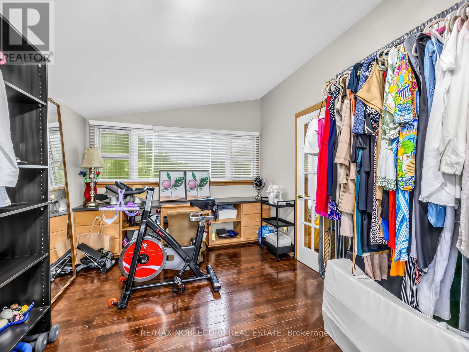 12 George Mckenzie Court, Toronto, Ontario  M9M 0E1 - Photo 40 - W13562062