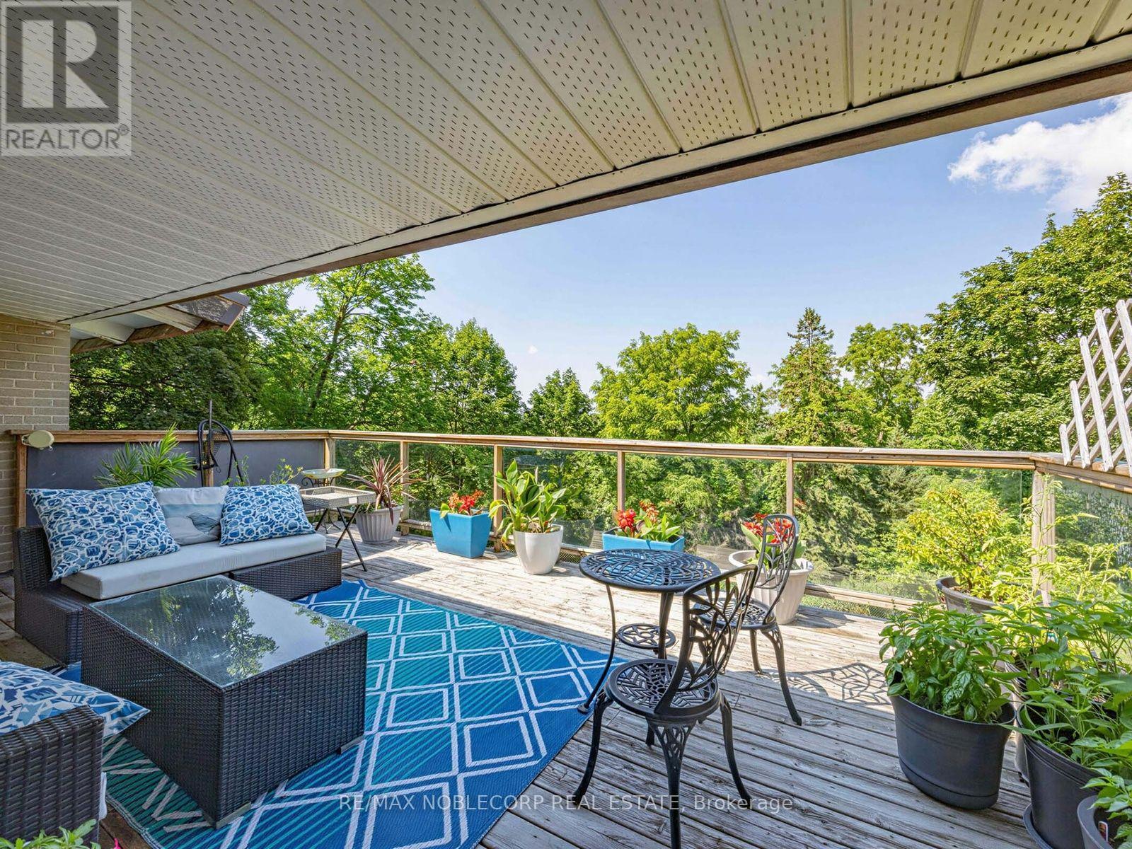 12 George Mckenzie Court, Toronto, Ontario  M9M 0E1 - Photo 43 - W13562062