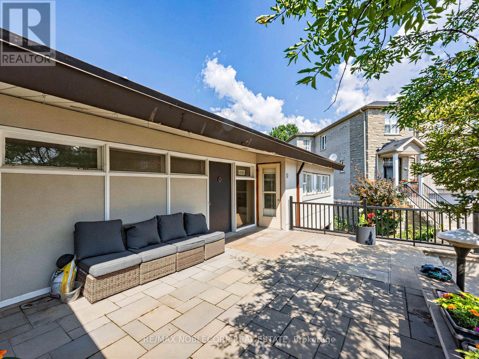 12 George Mckenzie Court, Toronto, Ontario  M9M 0E1 - Photo 45 - W13562062