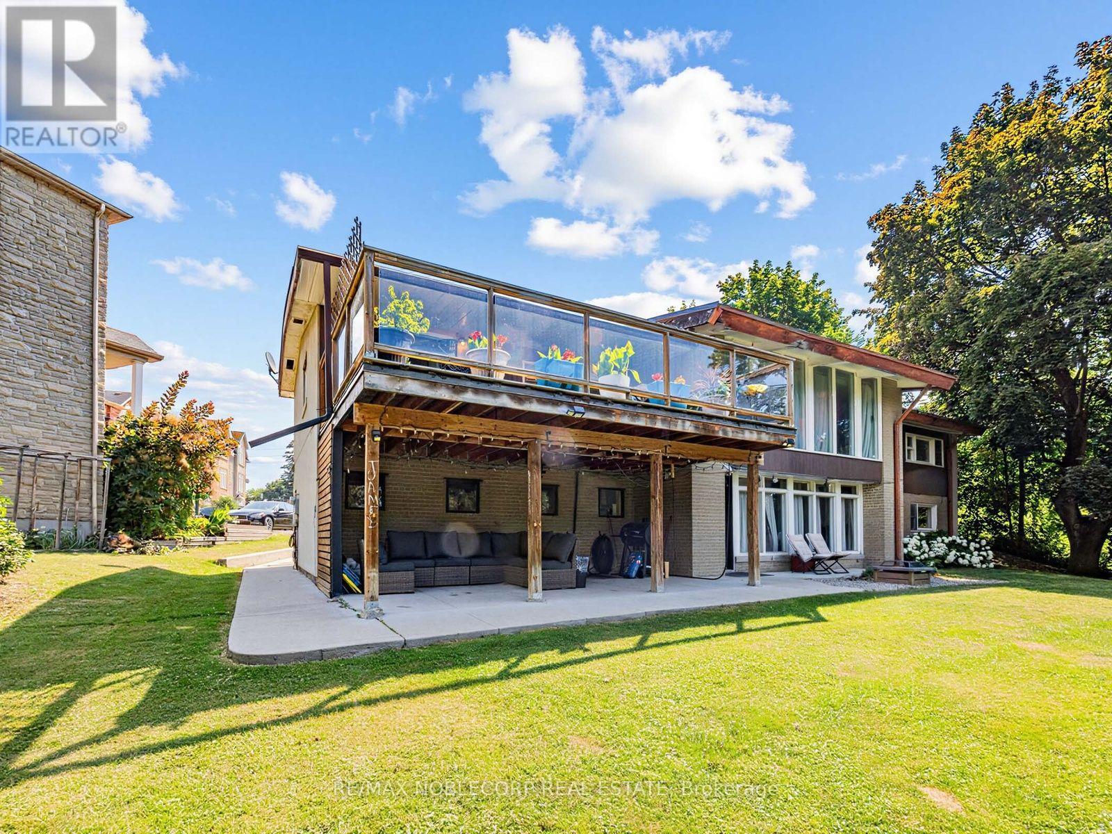 12 George Mckenzie Court, Toronto, Ontario  M9M 0E1 - Photo 49 - W13562062