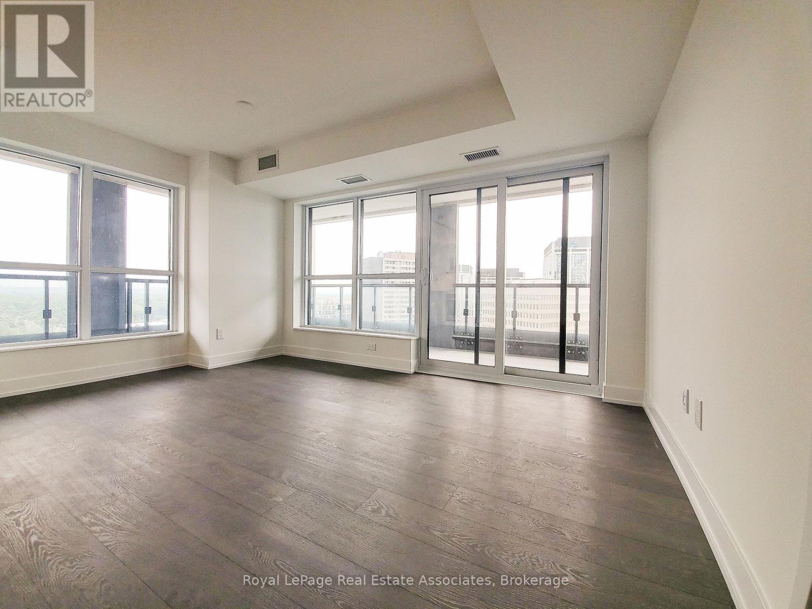 1528 - 5 Mabelle Avenue, Toronto, Ontario  M9A 0C8 - Photo 1 - W13562130
