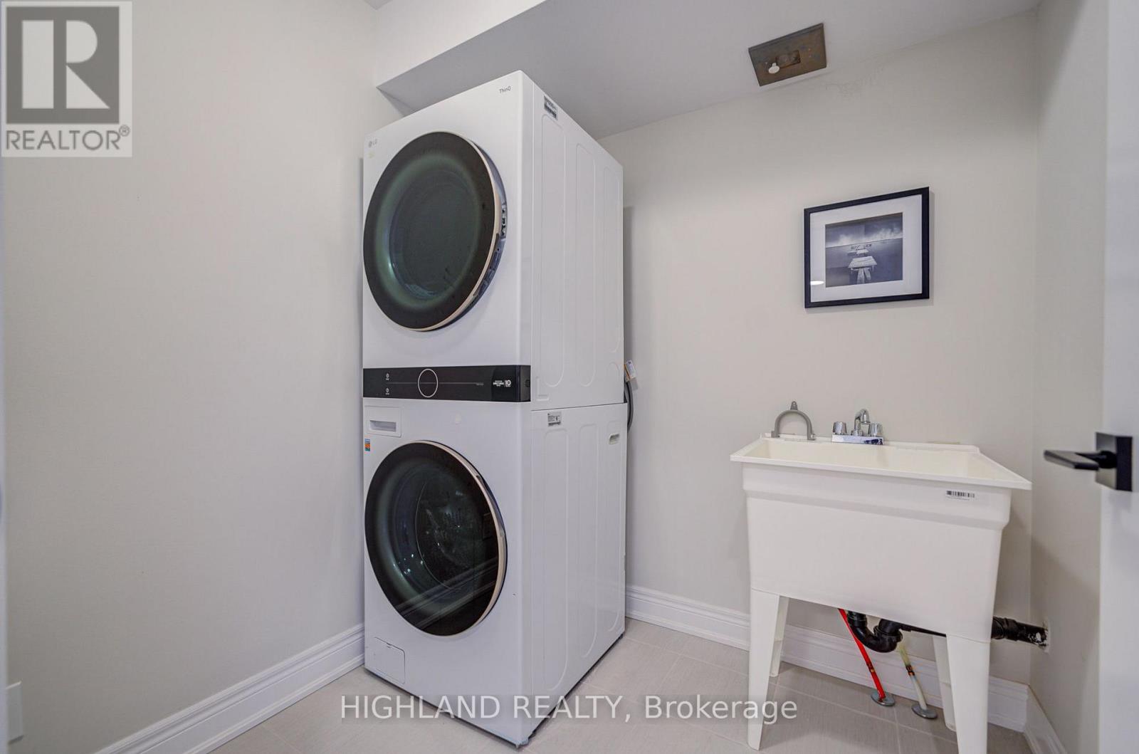 22 - 270 Melody Common, Oakville, Ontario  L6H 8A5 - Photo 32 - W13562156
