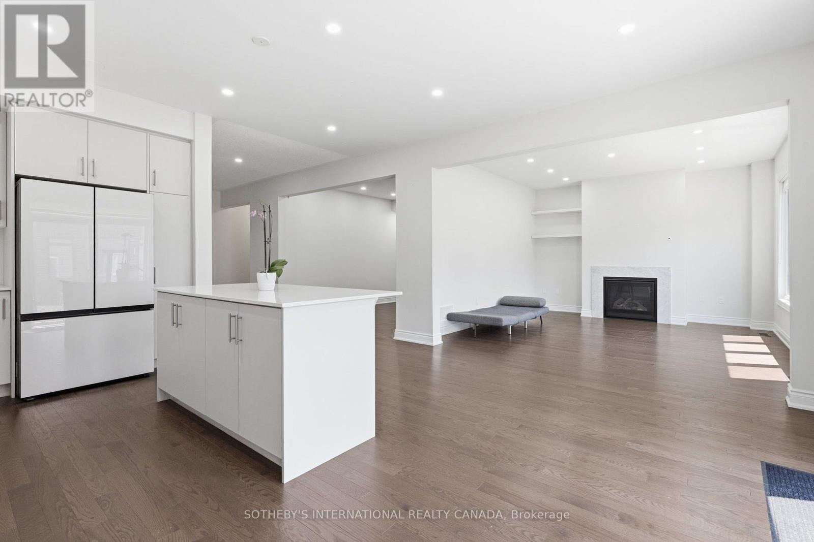 32 Bermondsey Way, Brampton, Ontario  L6Y 6K9 - Photo 10 - W13562188