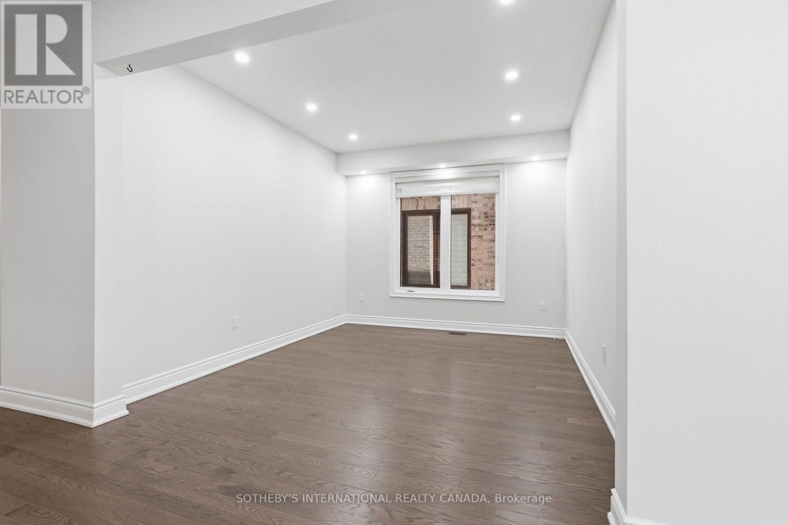 32 Bermondsey Way, Brampton, Ontario  L6Y 6K9 - Photo 7 - W13562188