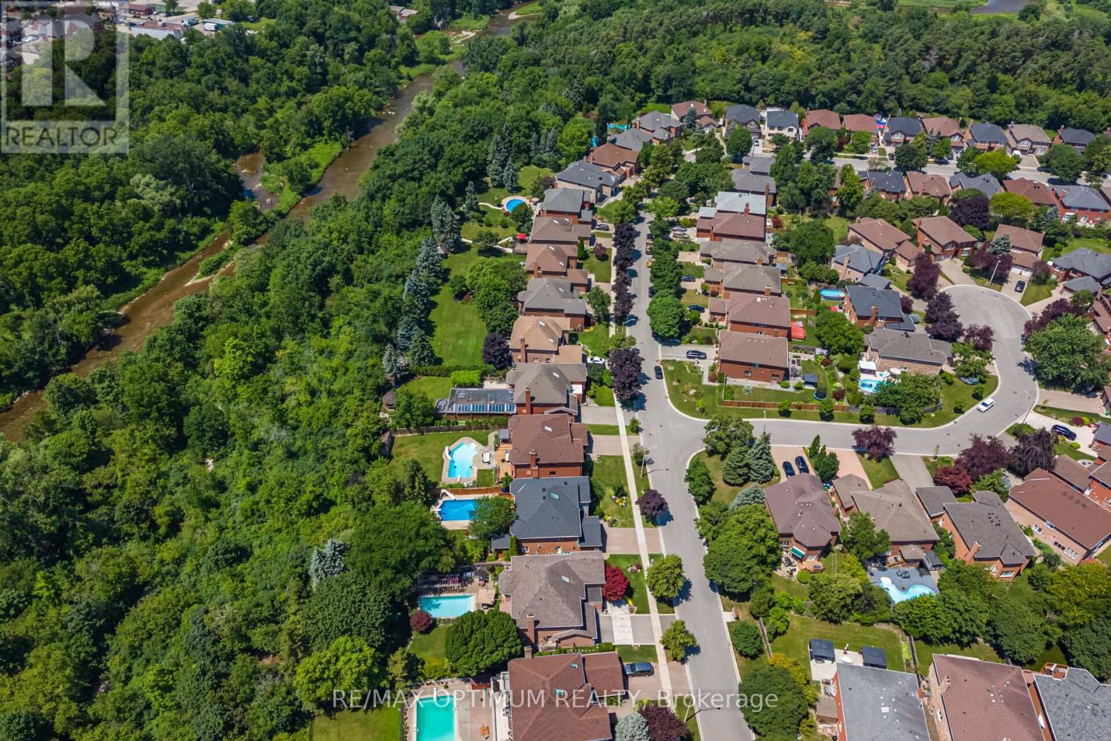 5859 Riverside Place, Mississauga, Ontario  L5M 4X1 - Photo 3 - W13562228