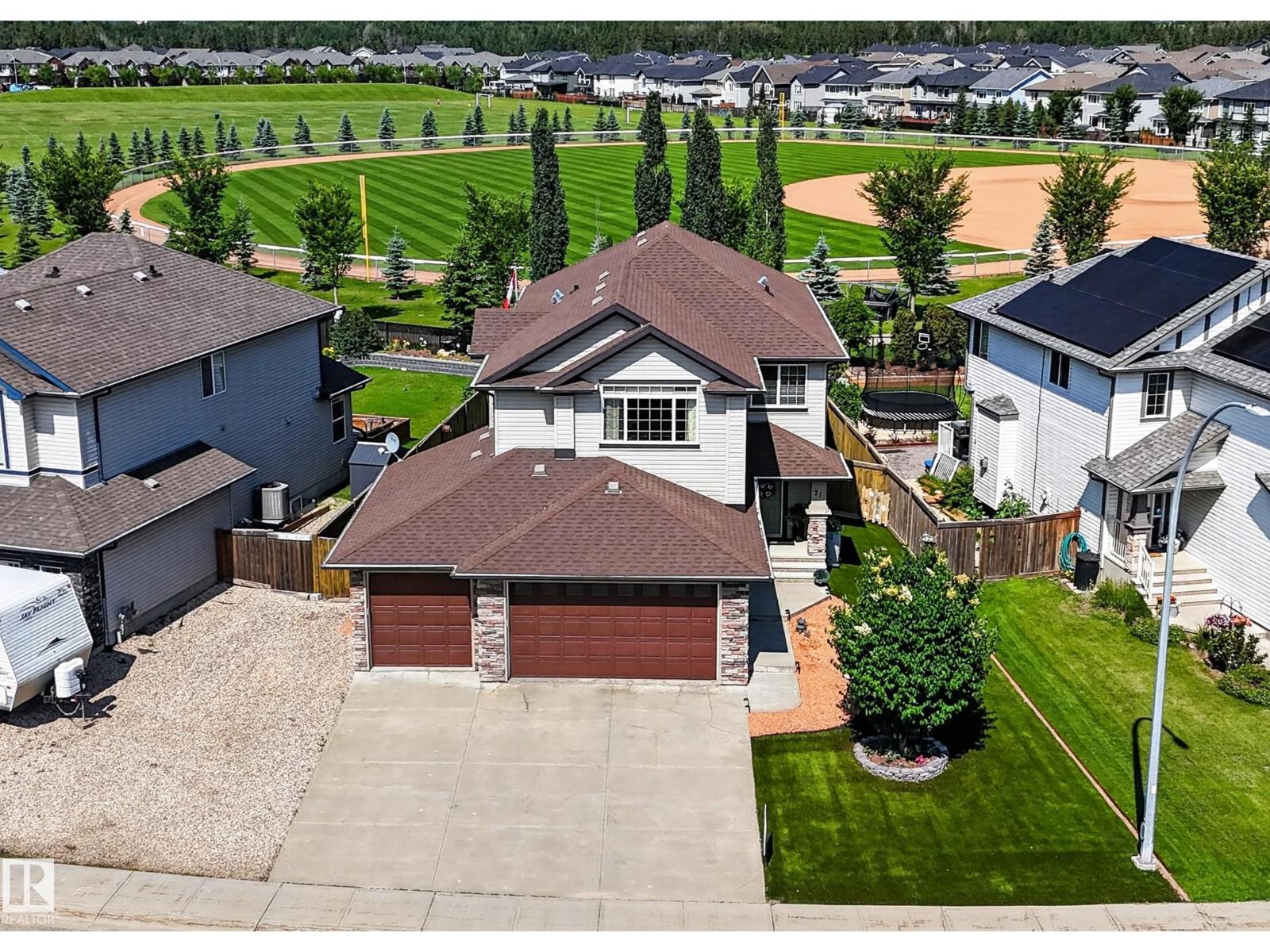 21 HARTWICK WY, Spruce Grove