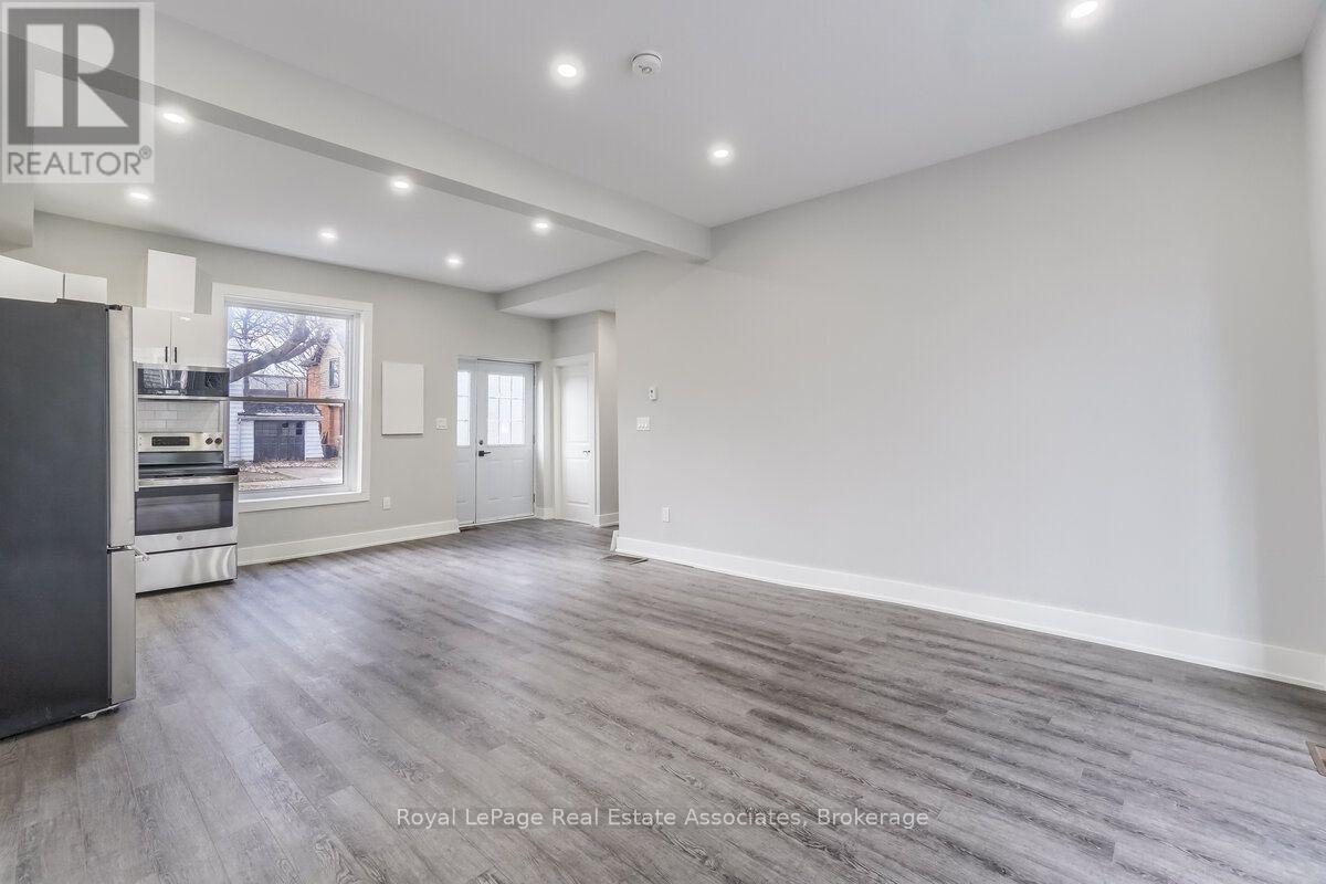 1 - 39 Welland Avenue S, St. Catharines, Ontario  L2R 2M4 - Photo 11 - X13562122