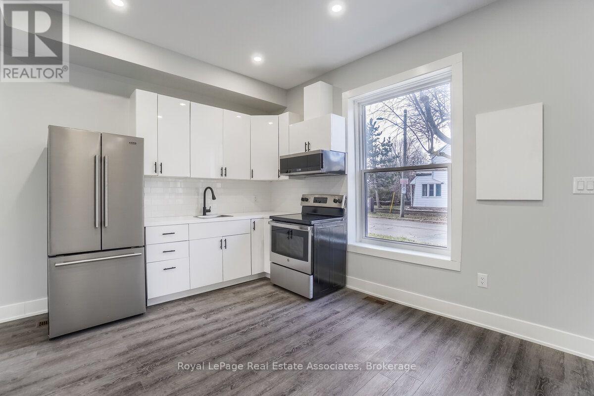 1 - 39 Welland Avenue S, St. Catharines, Ontario  L2R 2M4 - Photo 6 - X13562122