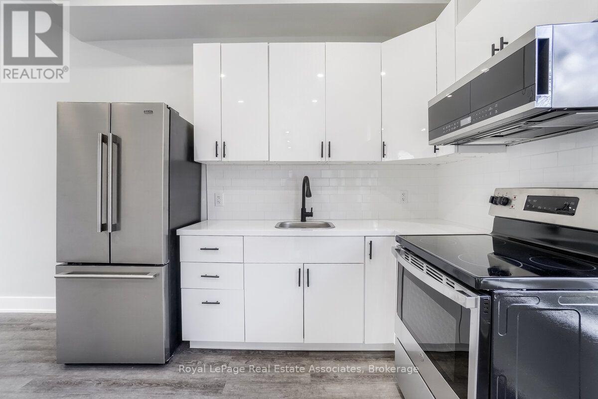 1 - 39 Welland Avenue S, St. Catharines, Ontario  L2R 2M4 - Photo 8 - X13562122