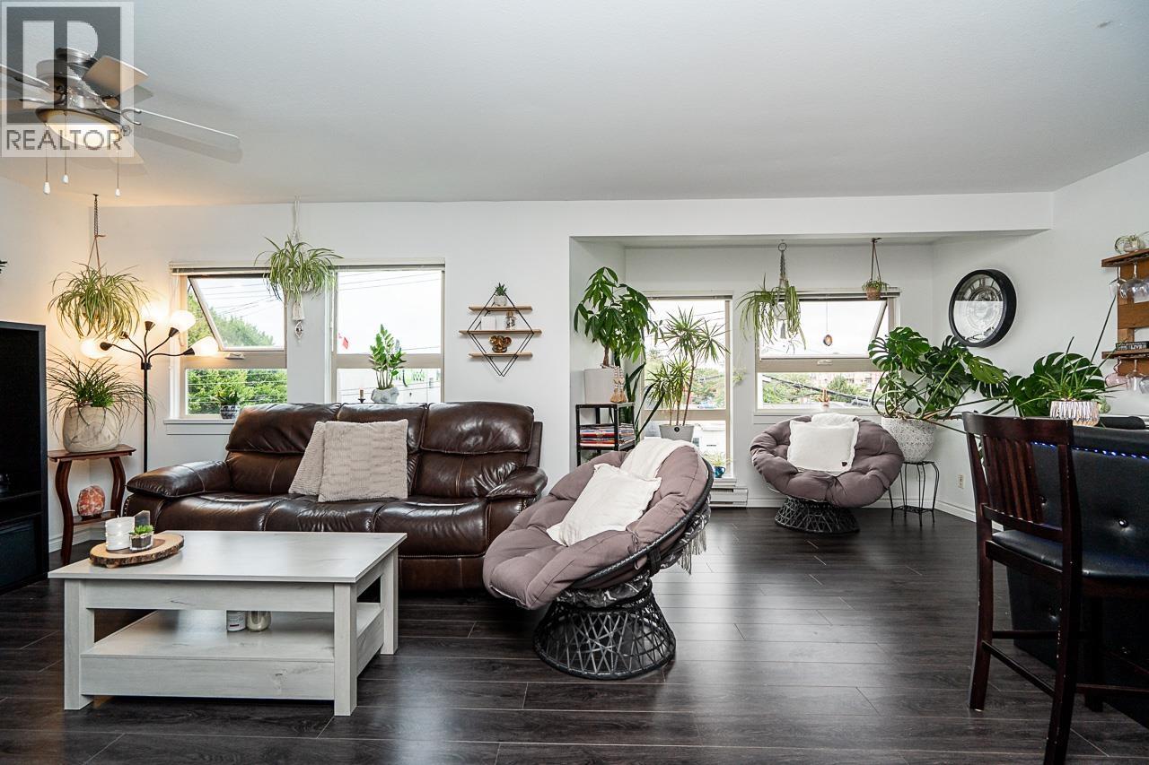 209 22720 119 AVENUE, Maple Ridge