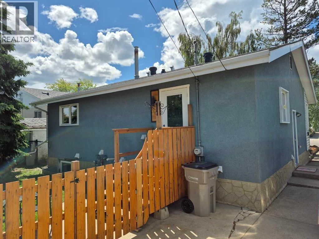 8525 95 Street, Grande Prairie, Alberta  T8V 3E4 - Photo 3 - A2321210