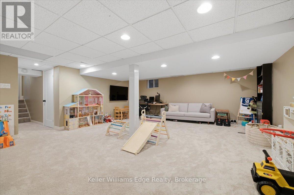 519 Wicklow Road, Burlington, Ontario  L7T 2J1 - Photo 29 - W13561272