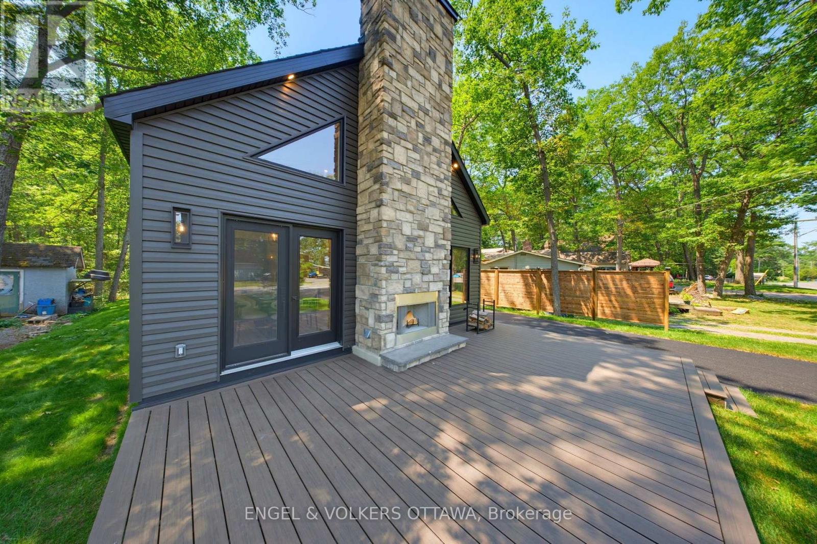 557 Bayview Drive, Ottawa, Ontario  K0A 3M0 - Photo 2 - X13562148