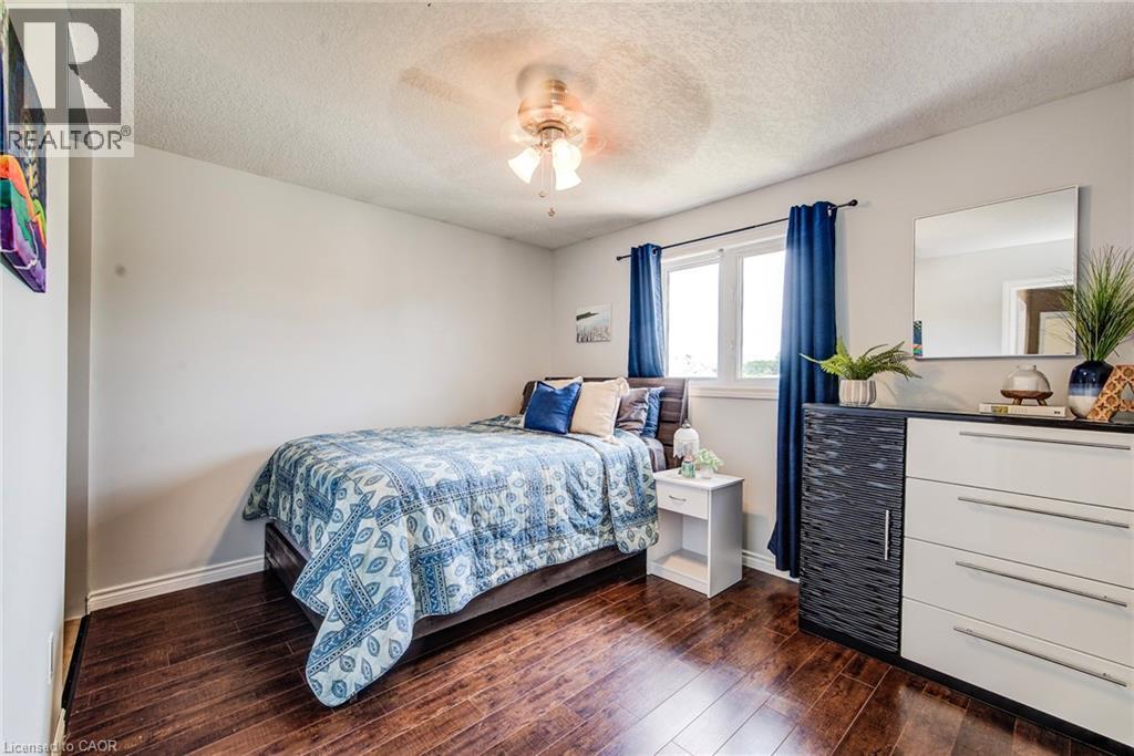 110 Glencliffe Court, Kitchener, Ontario  N2B 3X1 - Photo 28 - 40845636