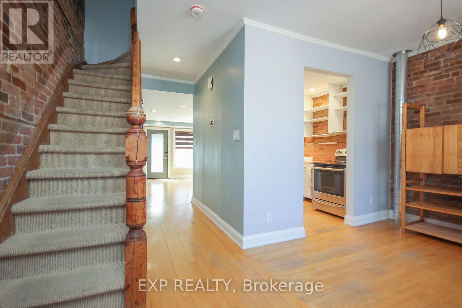 114 Sweetland Avenue, Ottawa, Ontario  K1N 7T8 - Photo 5 - X13562290