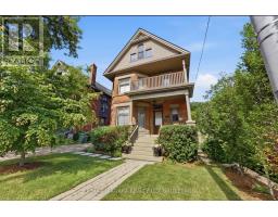 2 COTTAGE AVENUE, Hamilton, Ontario