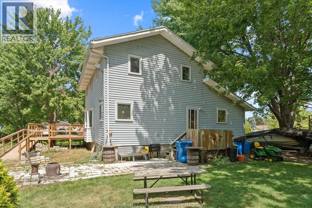 241 Edward Road, Lakeshore, Ontario  N0R 1S0 - Photo 1 - 26016833