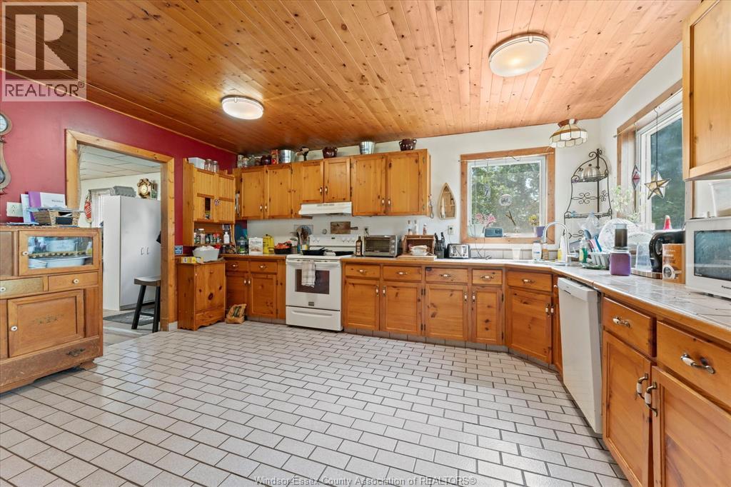 241 Edward Road, Lakeshore, Ontario  N0R 1S0 - Photo 8 - 26016833