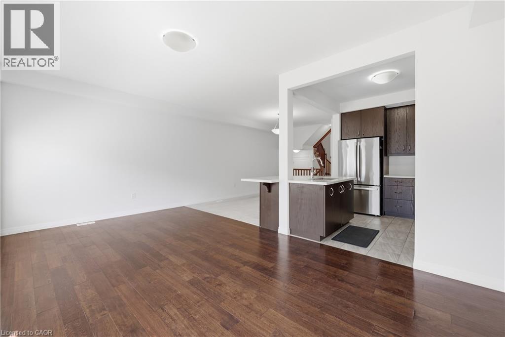 37 Greenwich Avenue, Stoney Creek, Ontario  L8J 0L5 - Photo 15 - 40847858