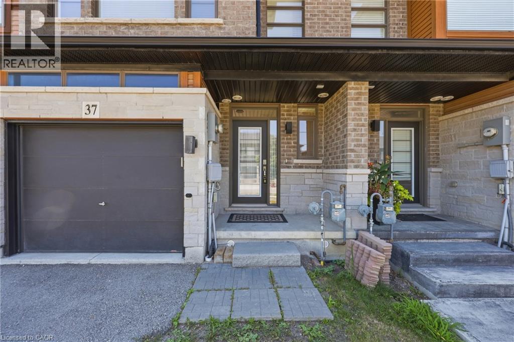37 Greenwich Avenue, Stoney Creek, Ontario  L8J 0L5 - Photo 3 - 40847858