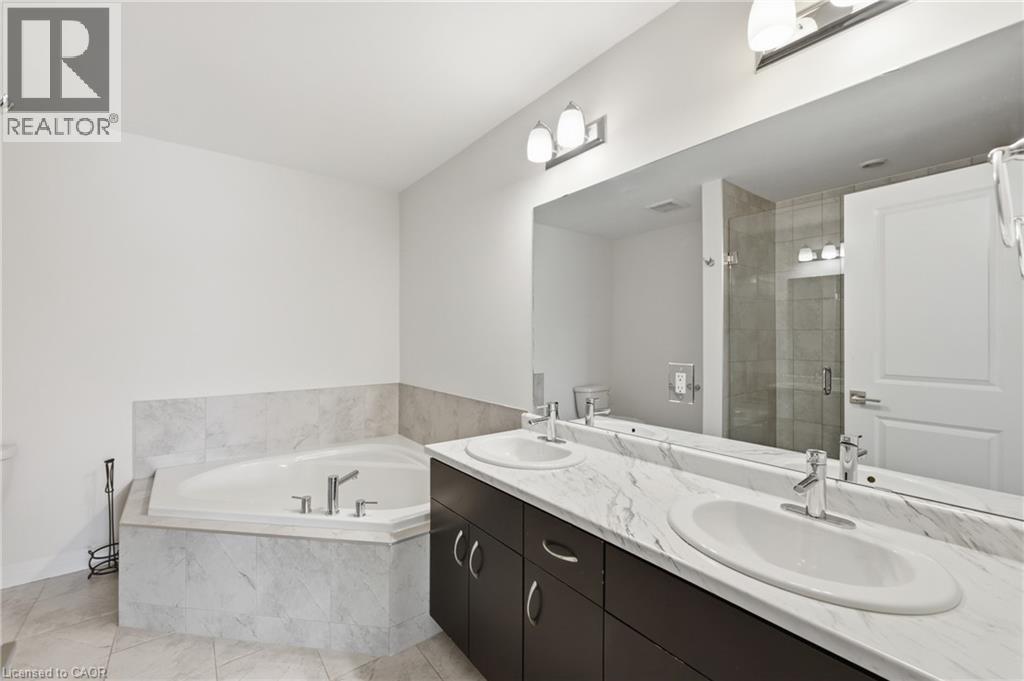 37 Greenwich Avenue, Stoney Creek, Ontario  L8J 0L5 - Photo 31 - 40847858