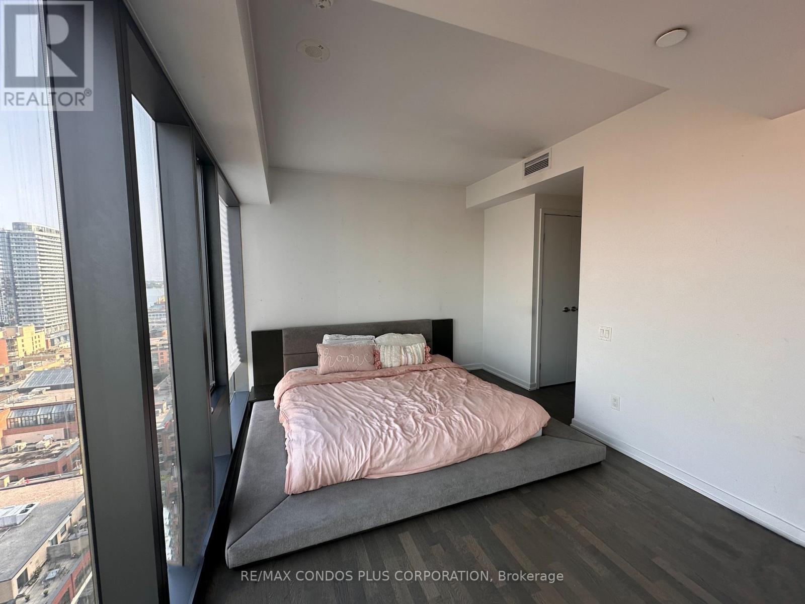 2102 - 60 Colborne Street, Toronto, Ontario  M5E 0B7 - Photo 7 - C13562292