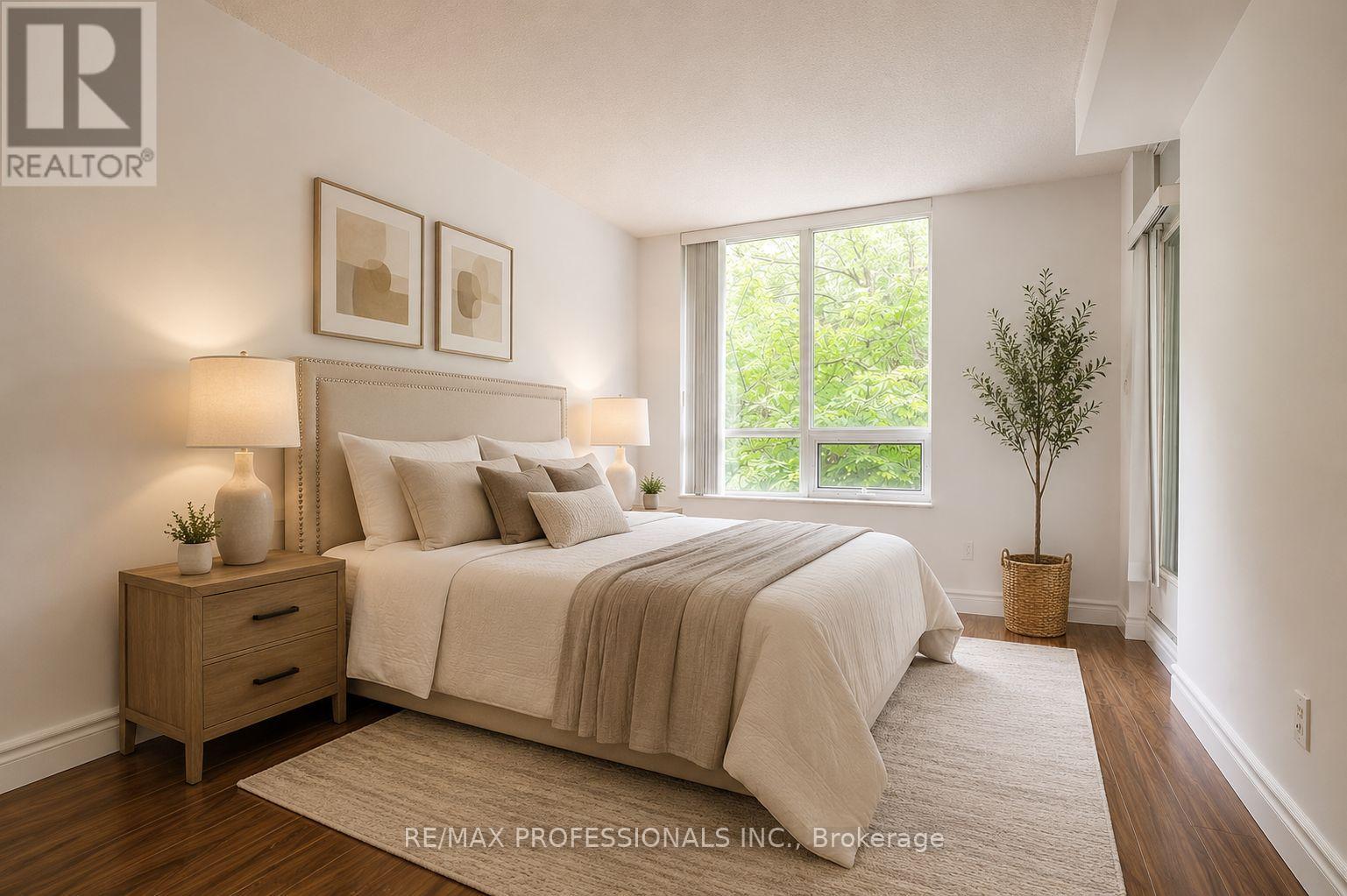 305 - 18 William Carson Crescent, Toronto, Ontario  M2P 2G6 - Photo 6 - C13562298