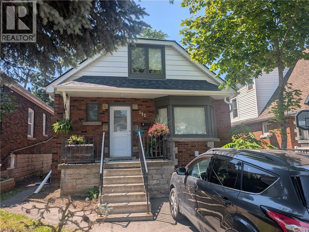 312 Graham Avenue S Unit# 2, Hamilton, Ontario  L8K 2M6 - Photo 1 - 40848142