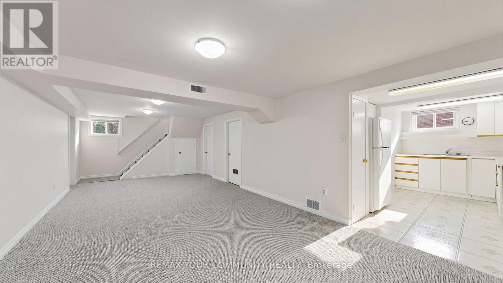 10 Winlaw Place, Markham, Ontario  L3P 2C6 - Photo 13 - N13413892