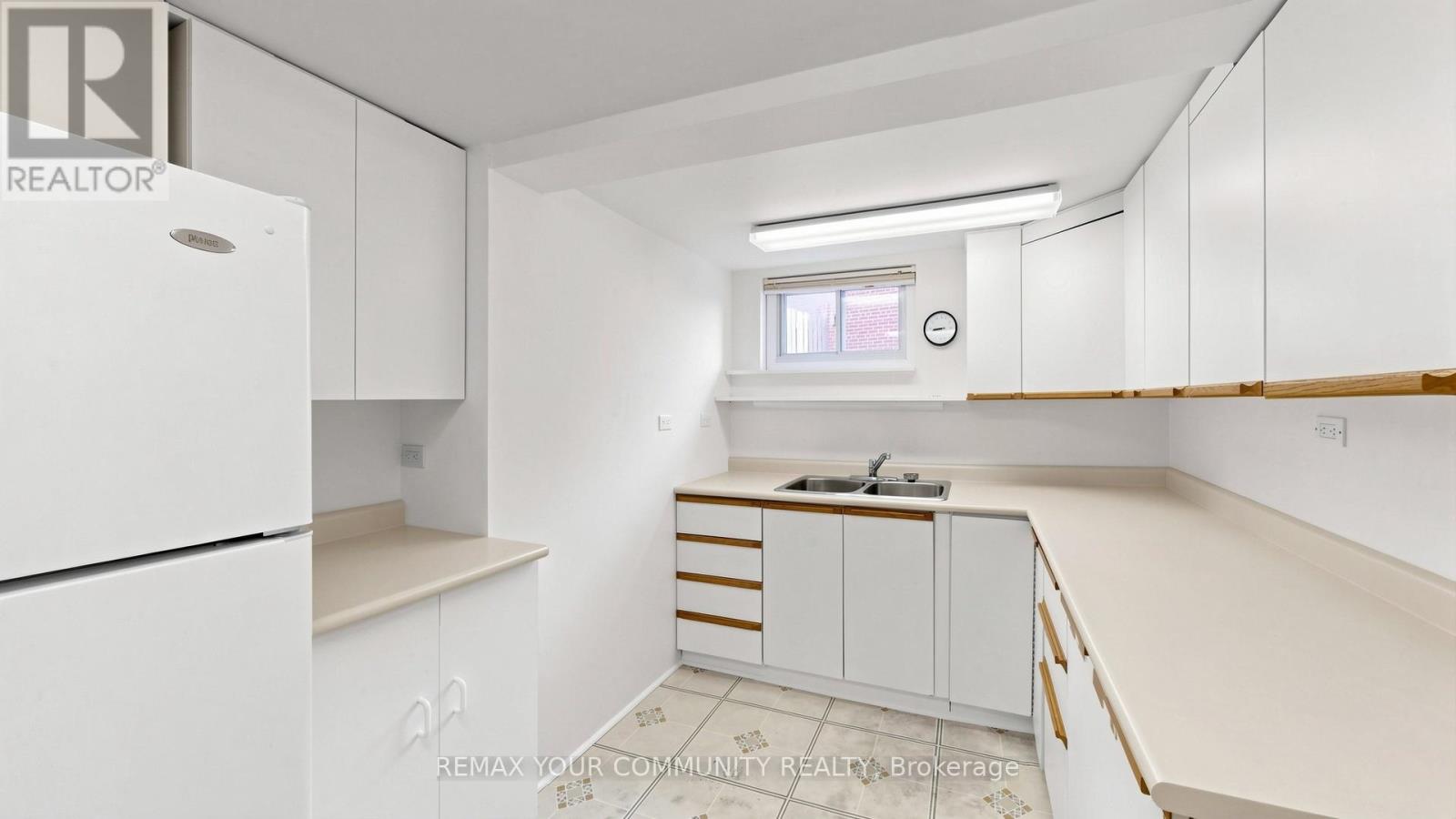 10 Winlaw Place, Markham, Ontario  L3P 2C6 - Photo 15 - N13413892