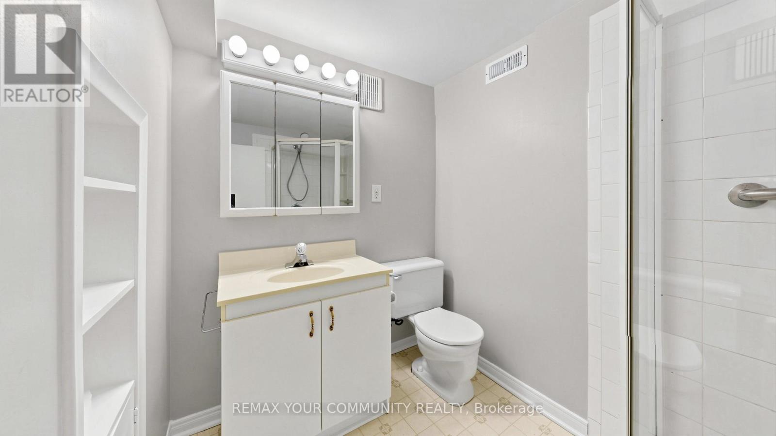 10 Winlaw Place, Markham, Ontario  L3P 2C6 - Photo 18 - N13413892