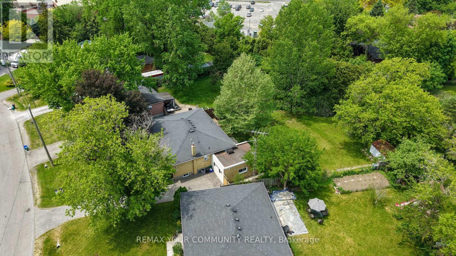 10 Winlaw Place, Markham, Ontario  L3P 2C6 - Photo 32 - N13413892